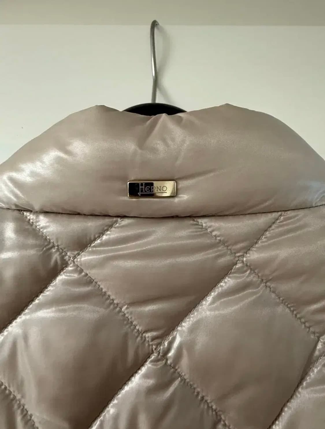 에르노 여성 퀼팅 경량 패딩 아이보리 (42사이즈) 상품이미지3