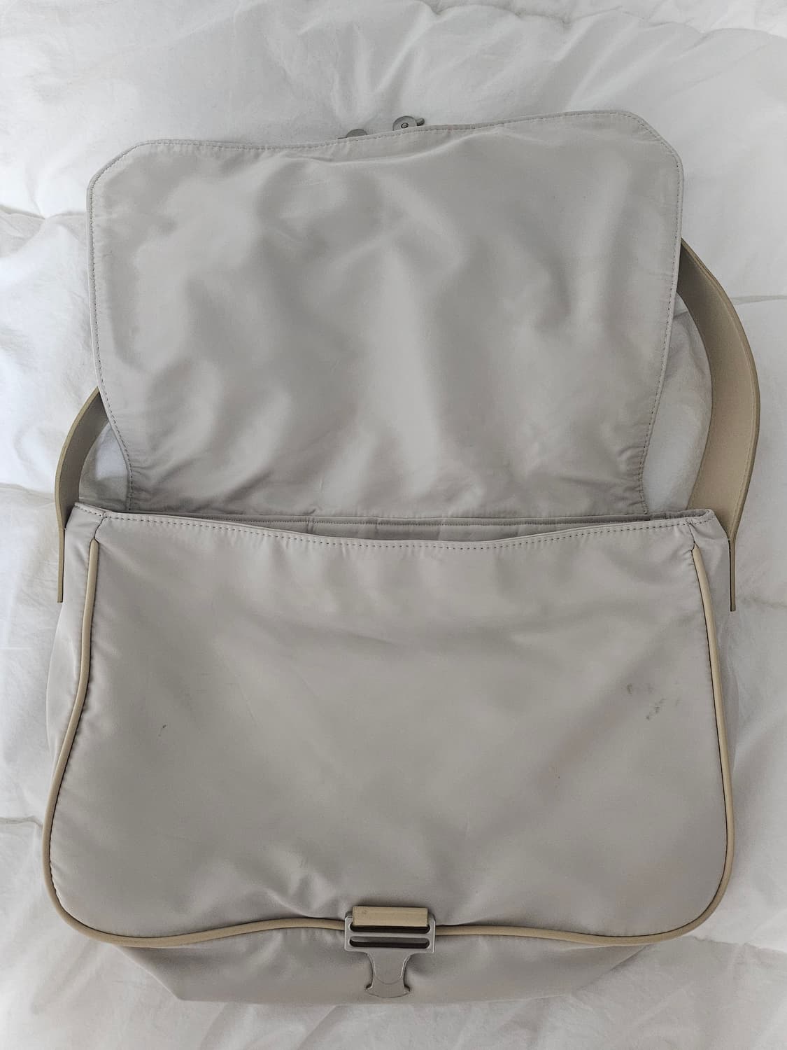 마뗑킴 Matin kim 버클 숄더백 아이보리 (태연 착용) 상품이미지5