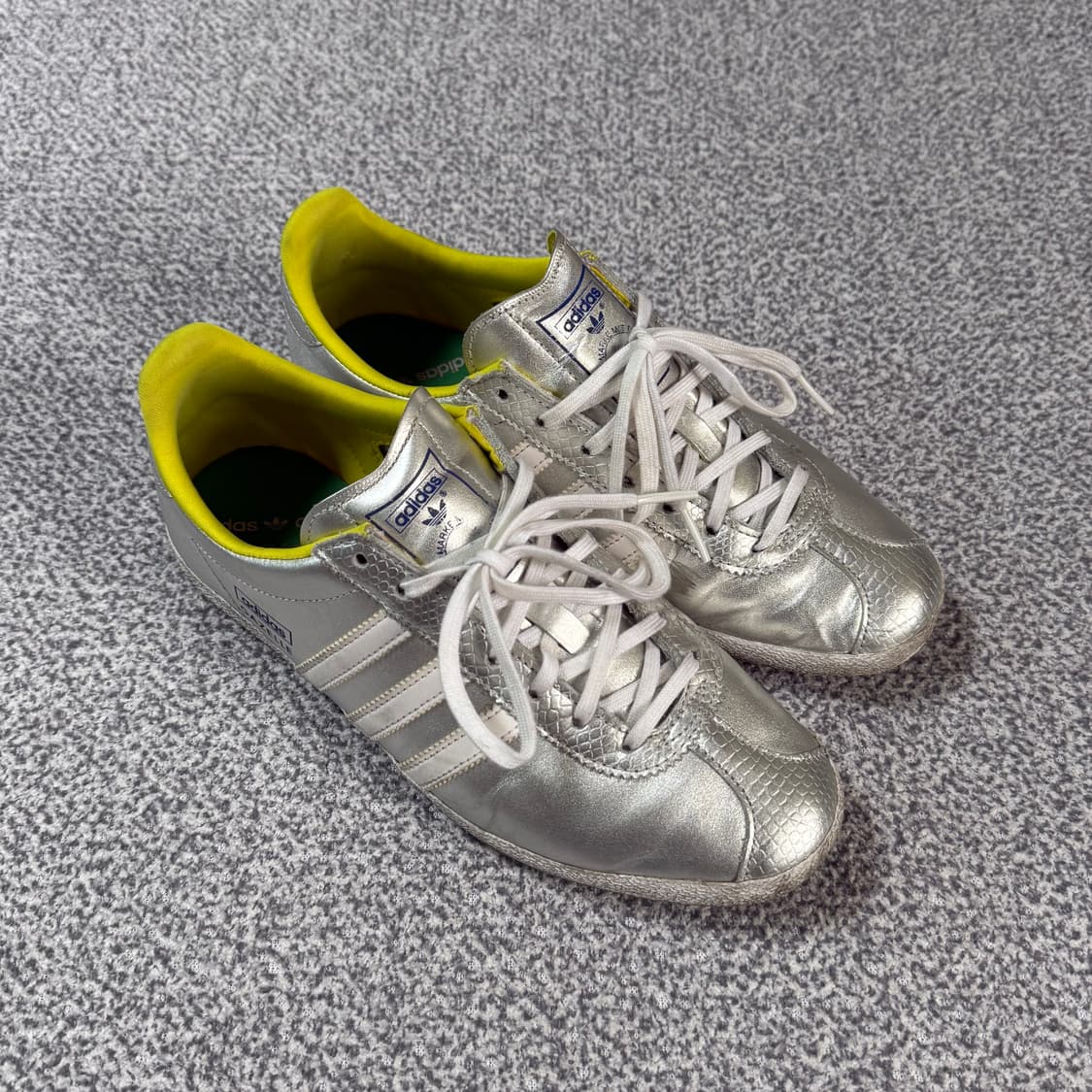 [정가 19만원] 아디다스 가젤 실버 240 상품이미지1