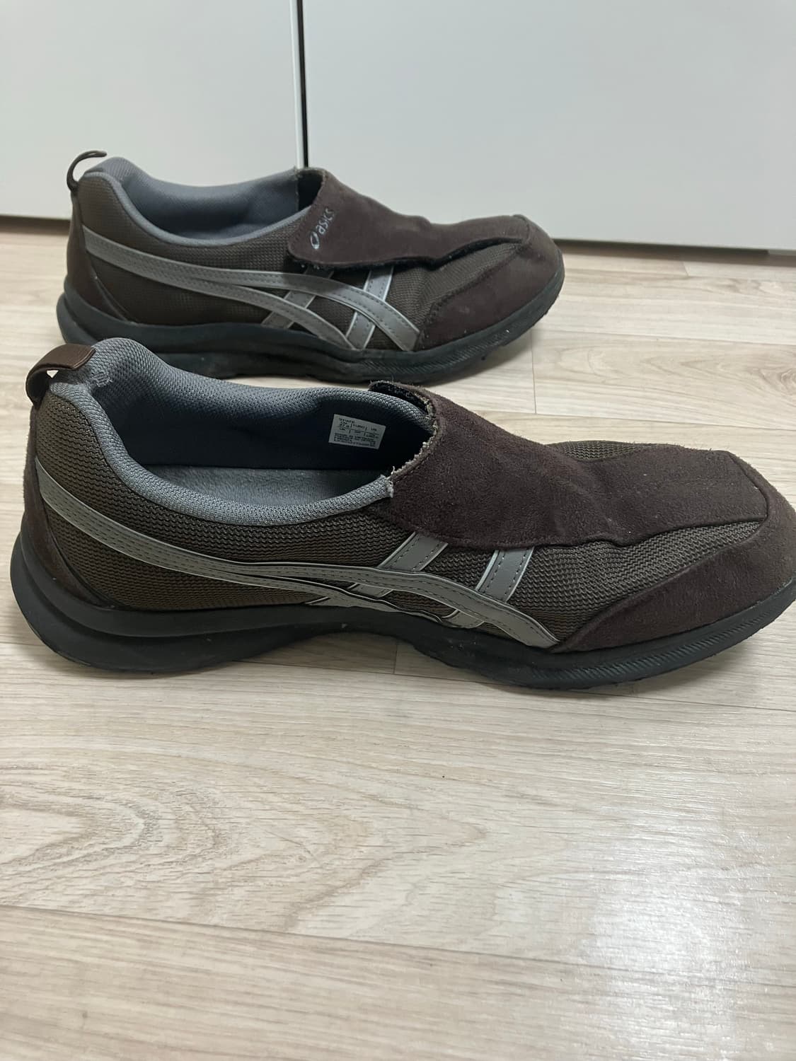 아식스 라이프워커 커피 270 상품이미지3