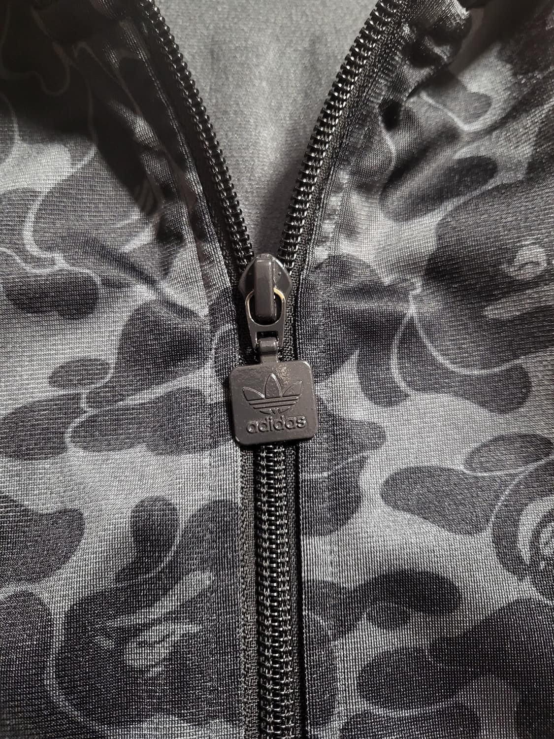 베이프 아디다스져지 판매합니다. 상품이미지3