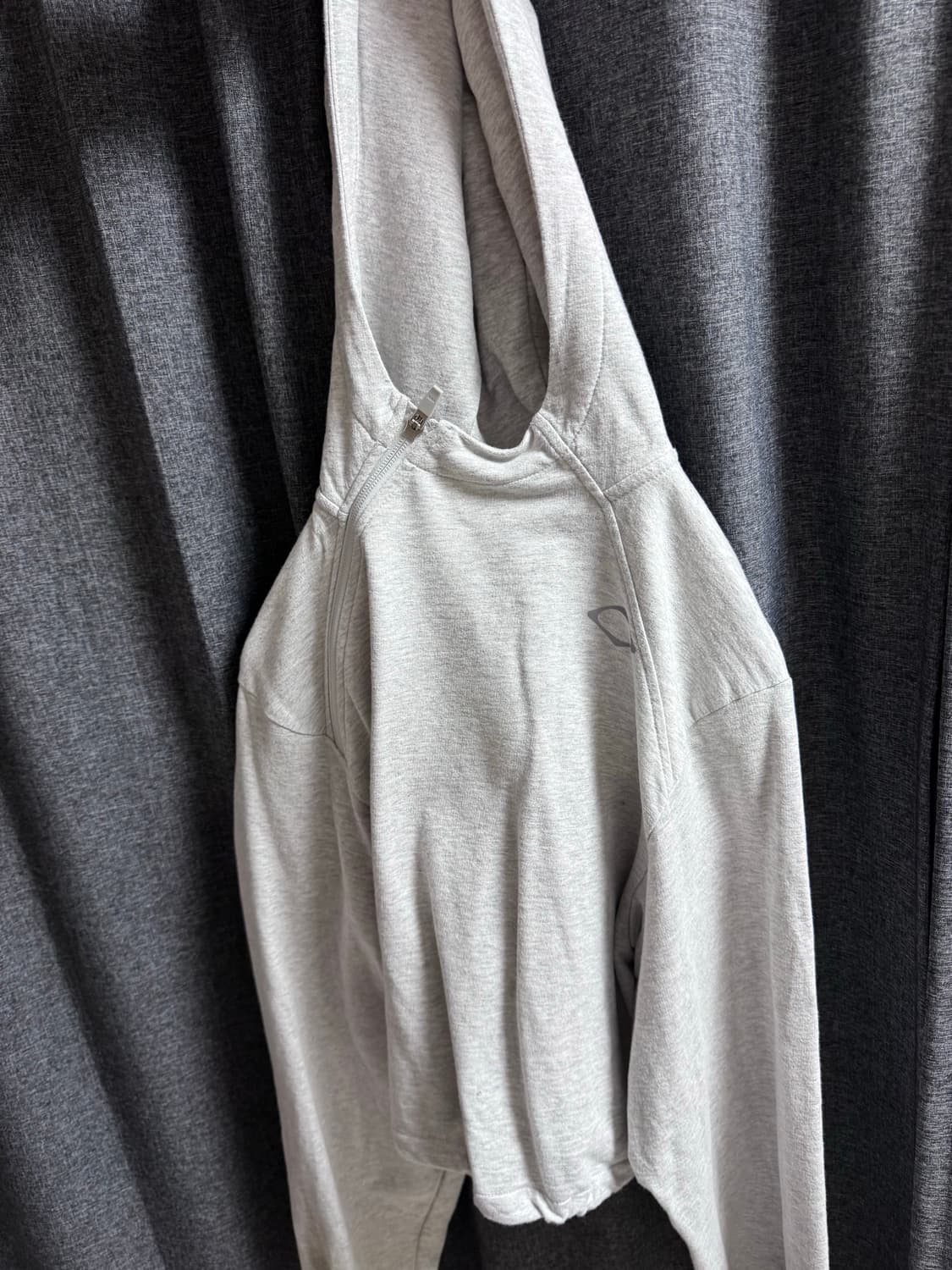 미스치프 크롭 후드티 상품이미지1