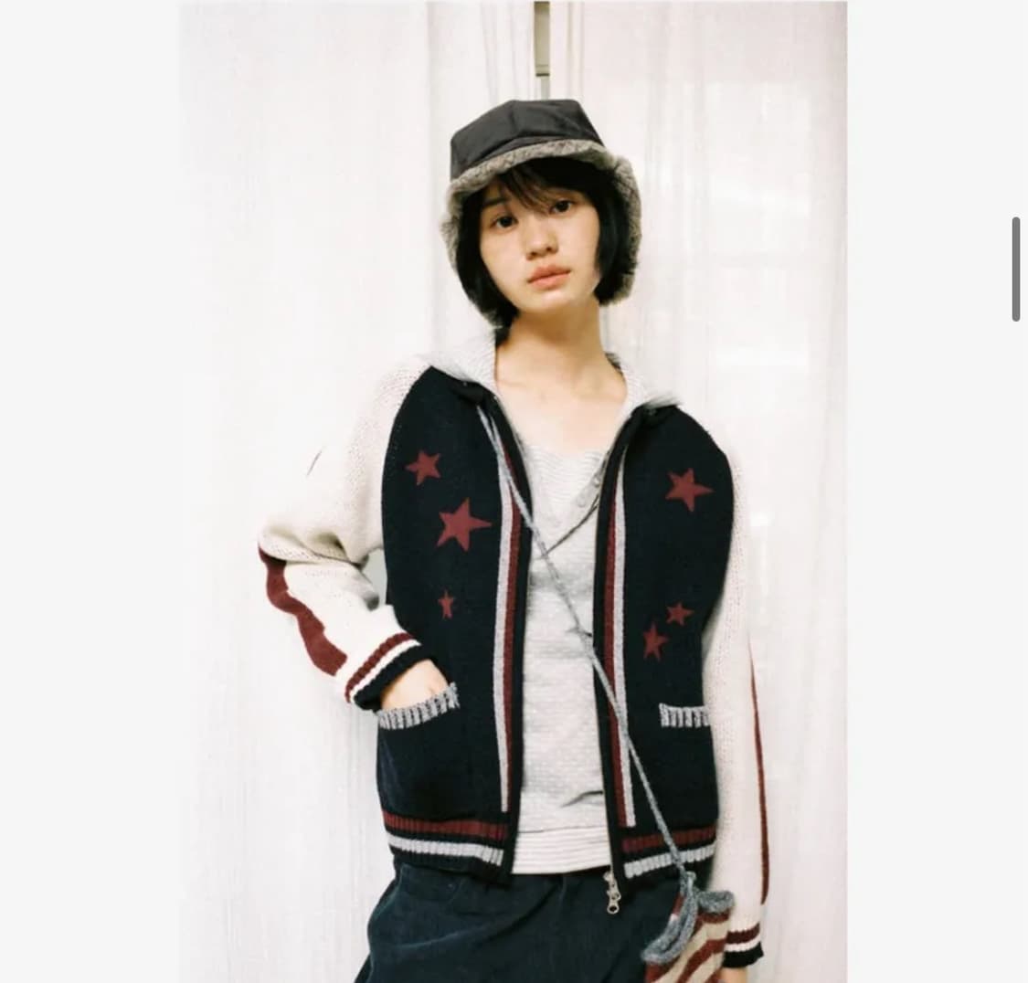 (새상품) aeae STAR JACQUARD 코위찬 가디건 상품이미지3