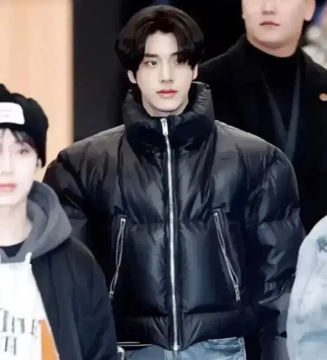 렉토 샤이닝 퀄티드 구스 다운 점퍼 패딩 23FW 상품이미지2