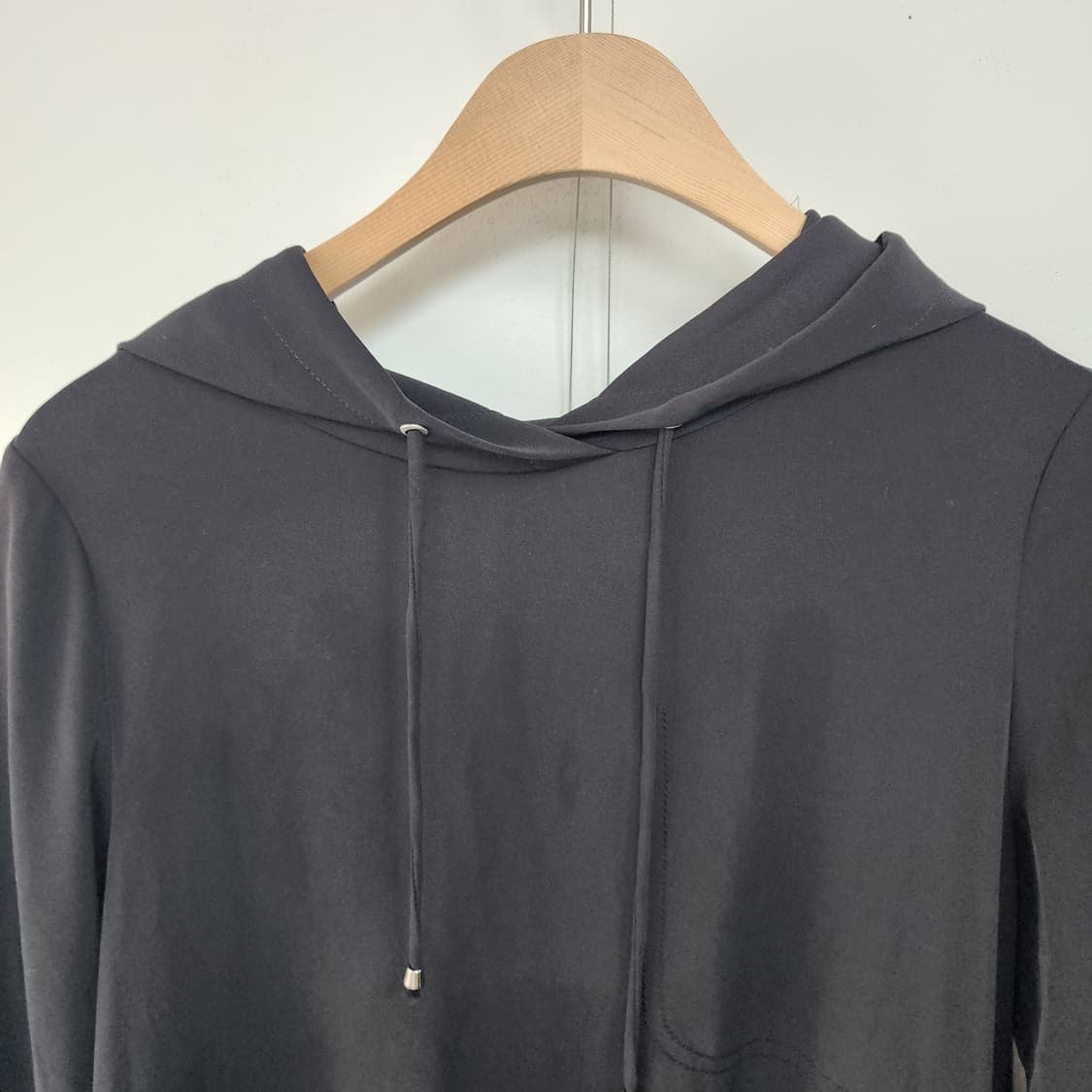 발렌시아 블랙 후드 롱 원피스 상품이미지2