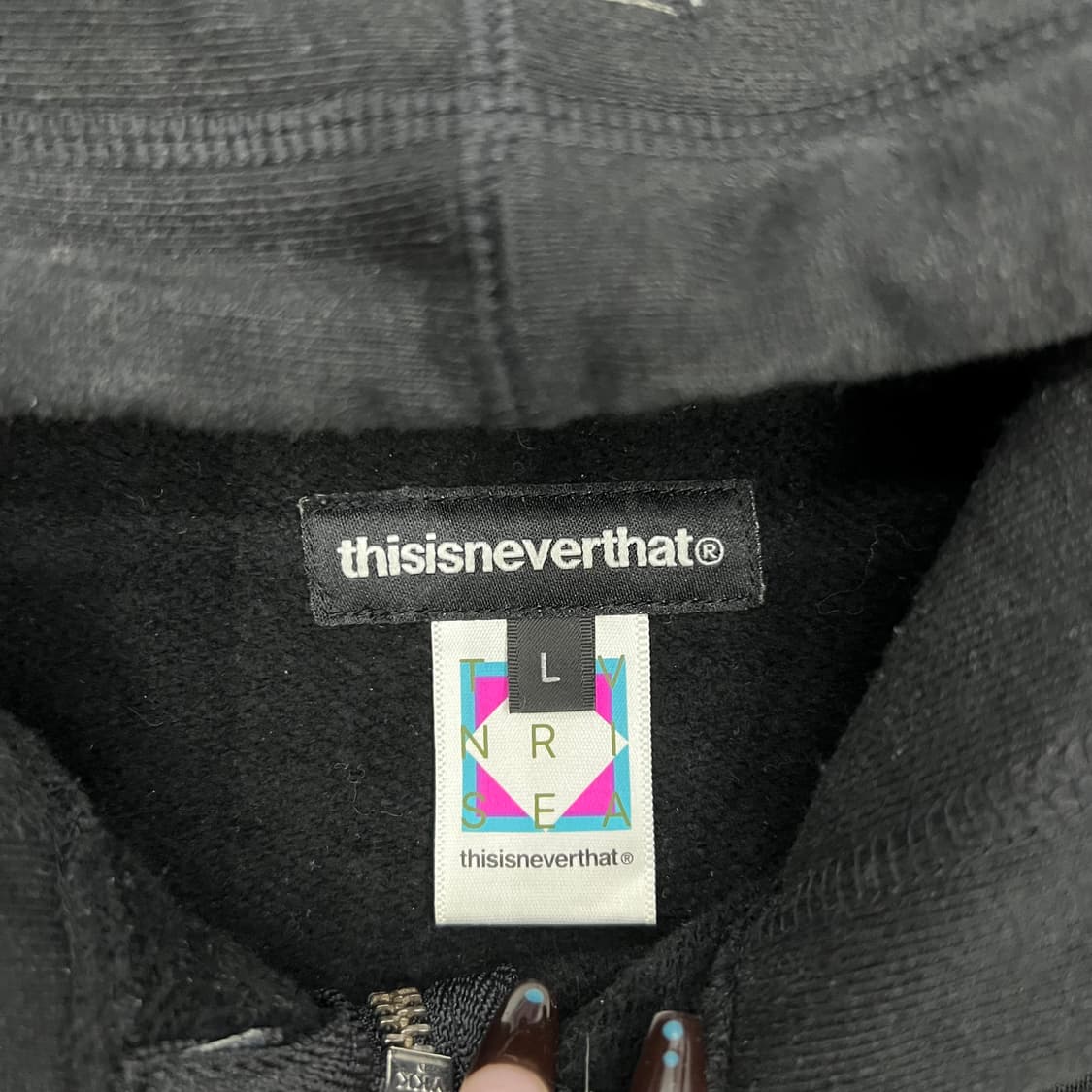 디스이즈네버댓 블랙 후드집업 상품이미지2