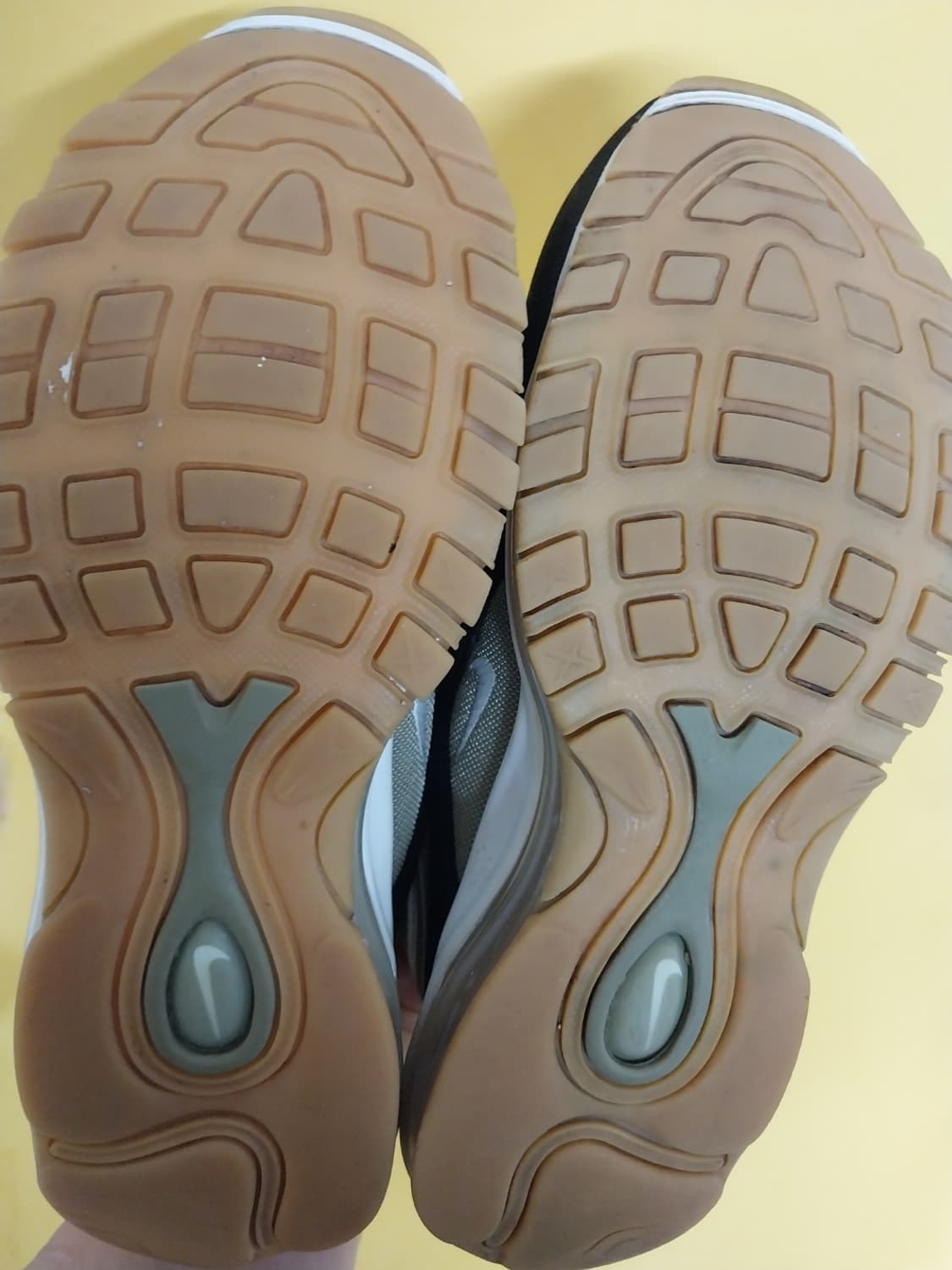 남성 나이키 에어맥스 97 올리브화이트 운동화 (255) 상품이미지8