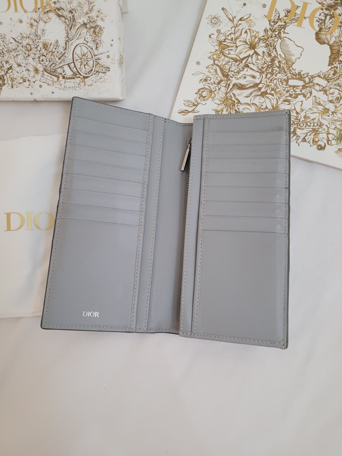 디올 다이아몬드 장지갑 상품이미지8
