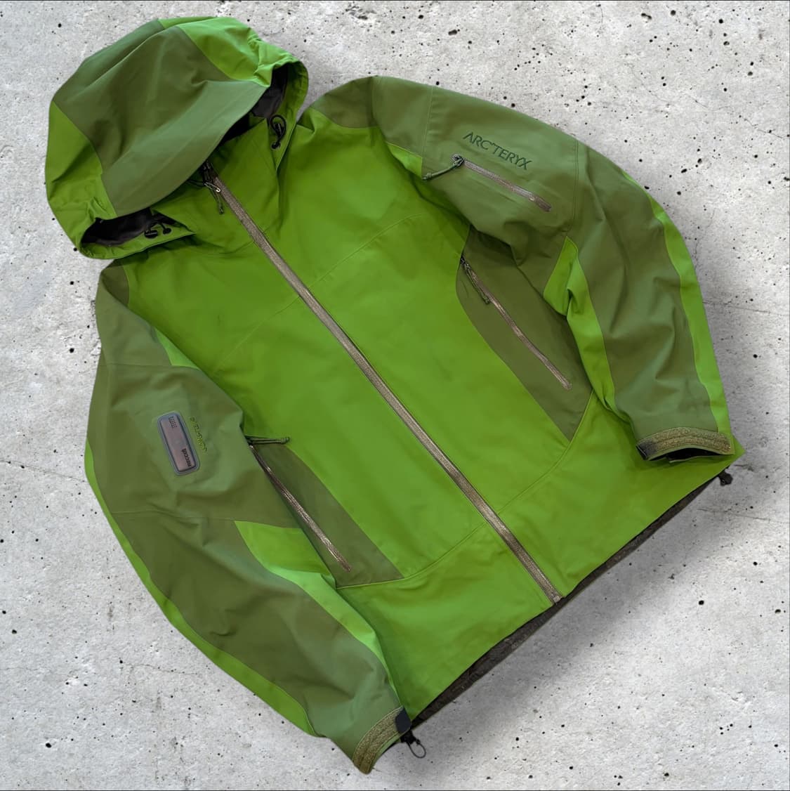 [S] 아크테릭스 고어텍스 스팅레이 그린 바람막이 자켓 D676 상품이미지1