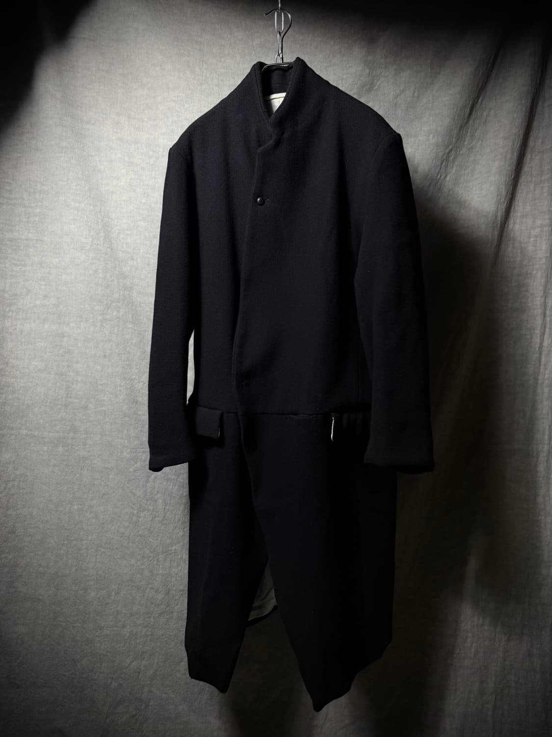 KLASICA Asymmetric Long Wool Coat 상품이미지1