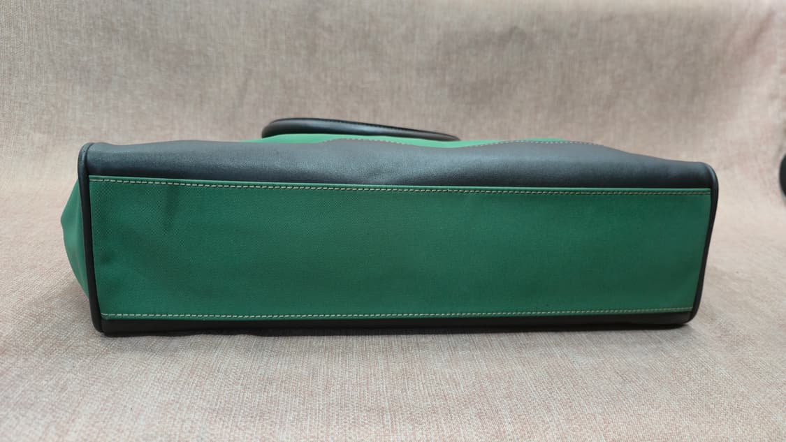 빈폴(BEANPOLE) 브리티시 클래식 나일론+레더 브리프케이스 (그린) 상품이미지6