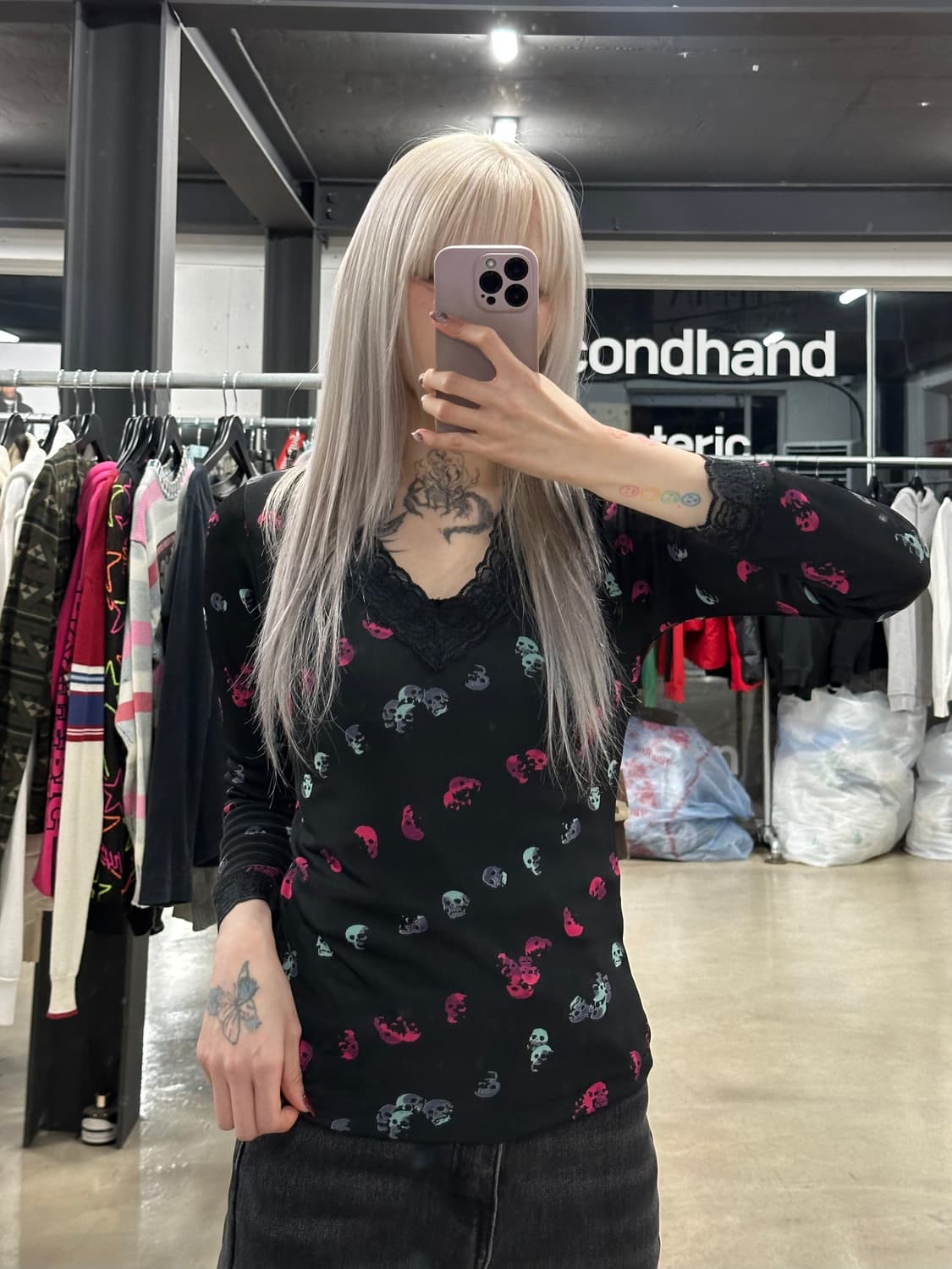 히스테릭 글래머 스컬 프린트 레이스 슬리브 상품이미지1