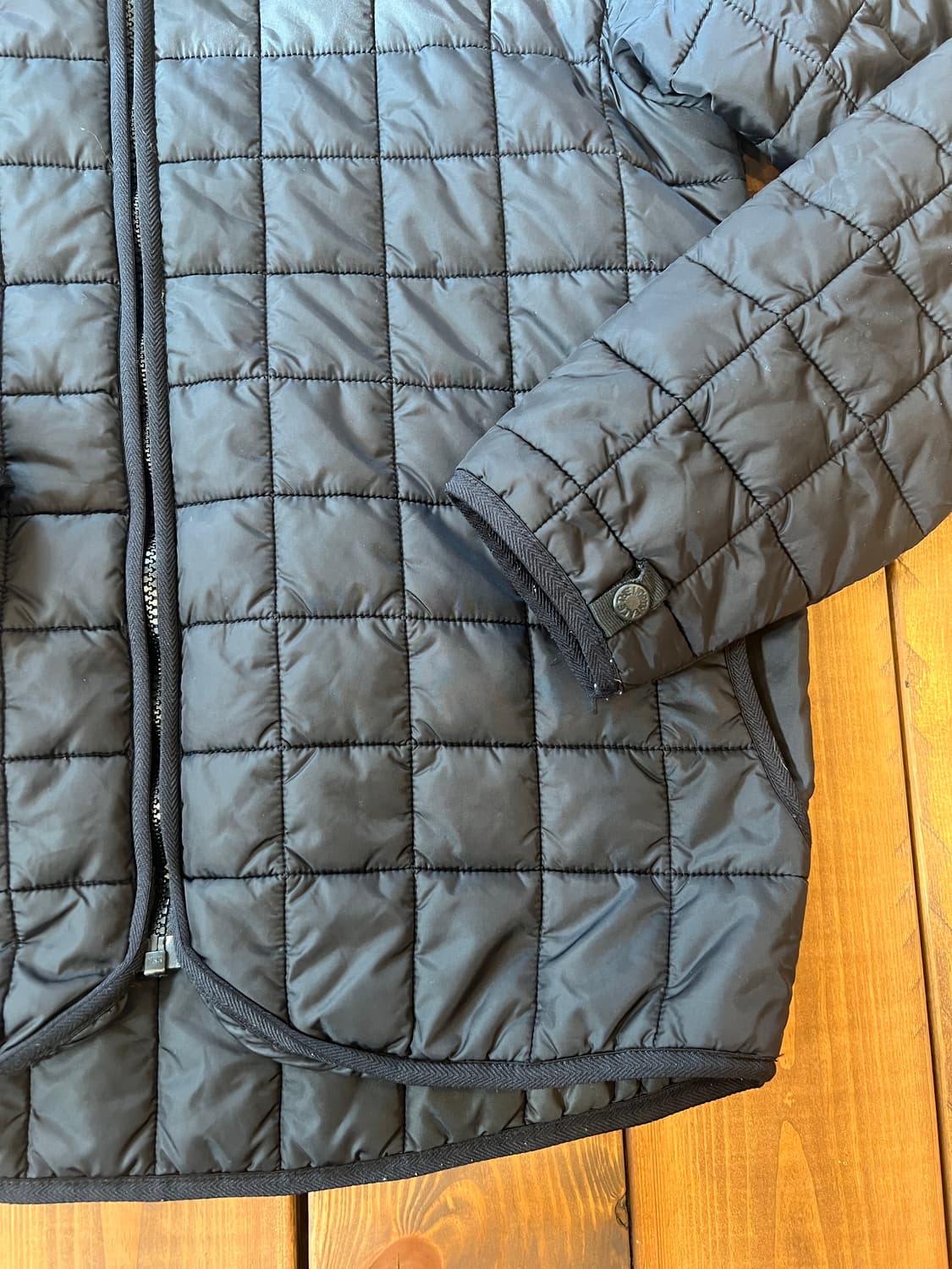 노스페이스 블랙 경량패딩 상품이미지9