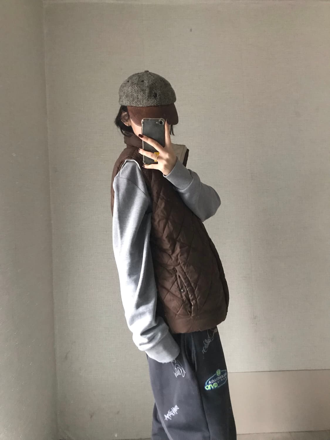 아디다스 브라운 패딩 조끼 상품이미지5