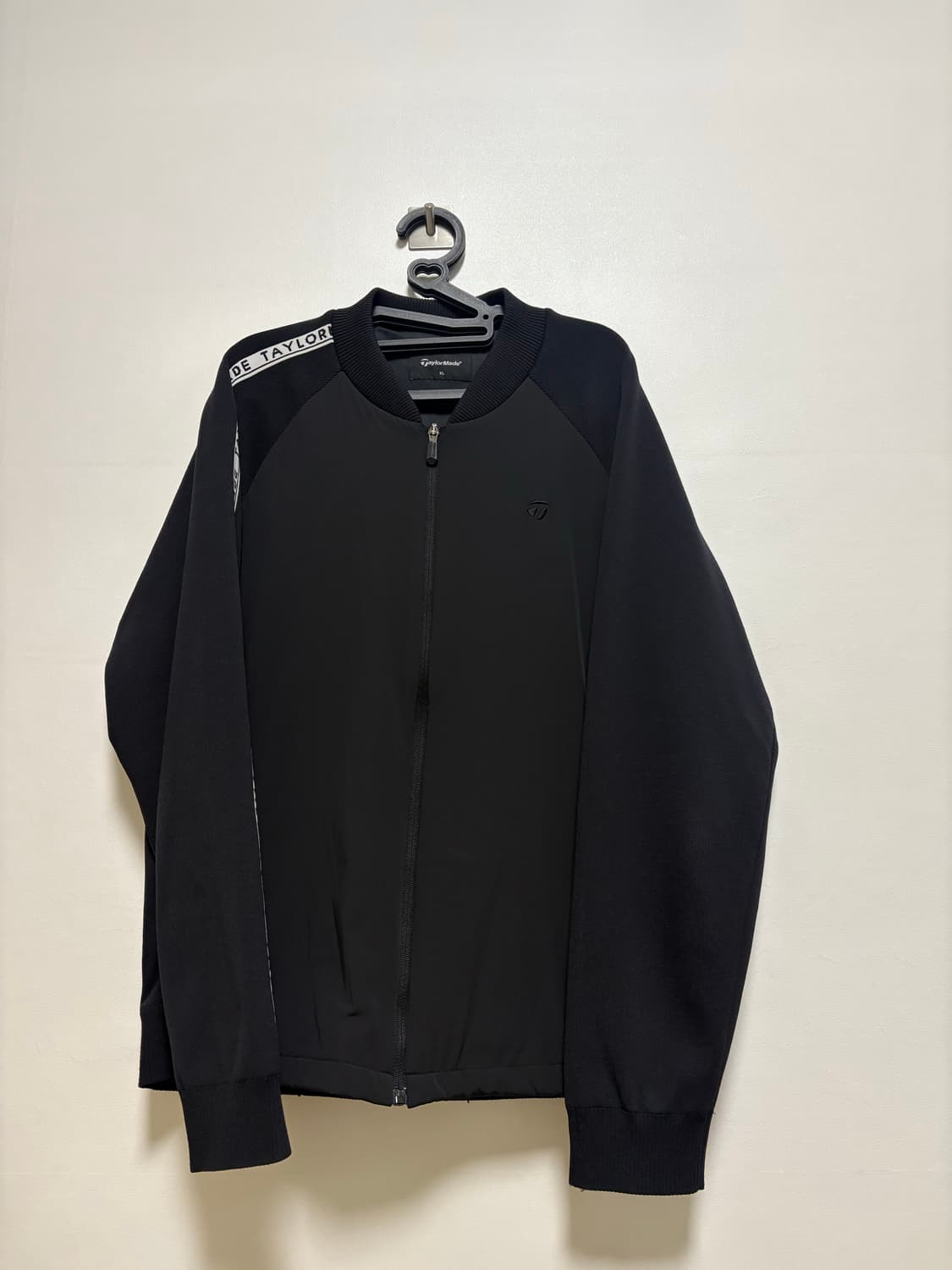 테일러메이드 방풍자켓 상품이미지1