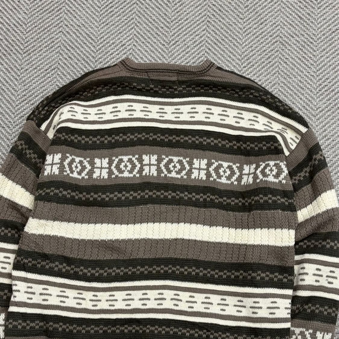 에스닉 패턴 브이넥 니트 v1653 상품이미지4