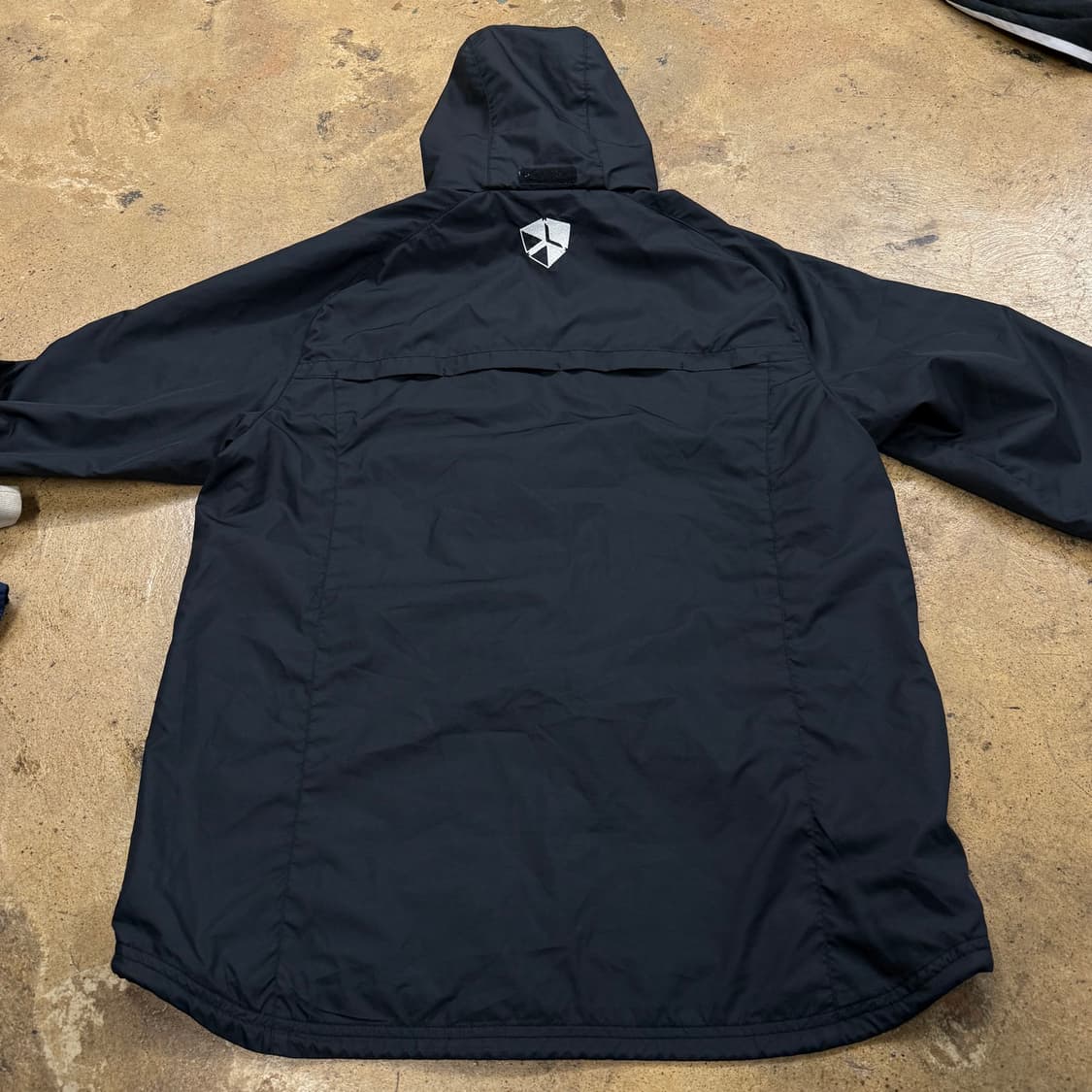 나이키 맨유 블랙 바람막이 상품이미지4