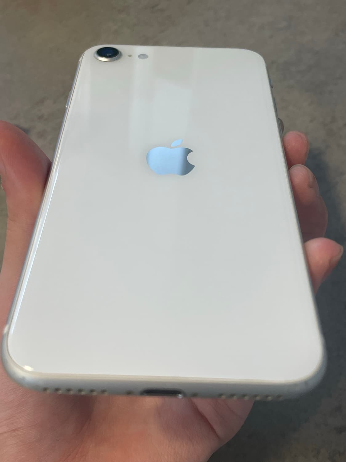 아이폰 se2 상품이미지4