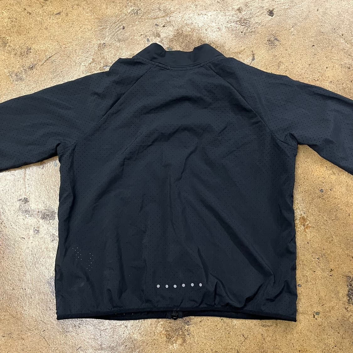 [정품/S] 나이키 드라이핏 러닝 바람막이 블랙 b17 상품이미지4