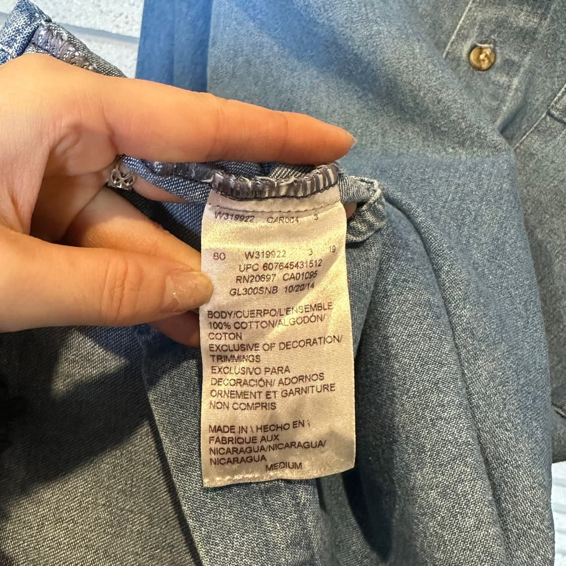 디키즈 데님 긴팔 셔츠 앞면 로고 패치 원포켓 디테일 중청 상품이미지7