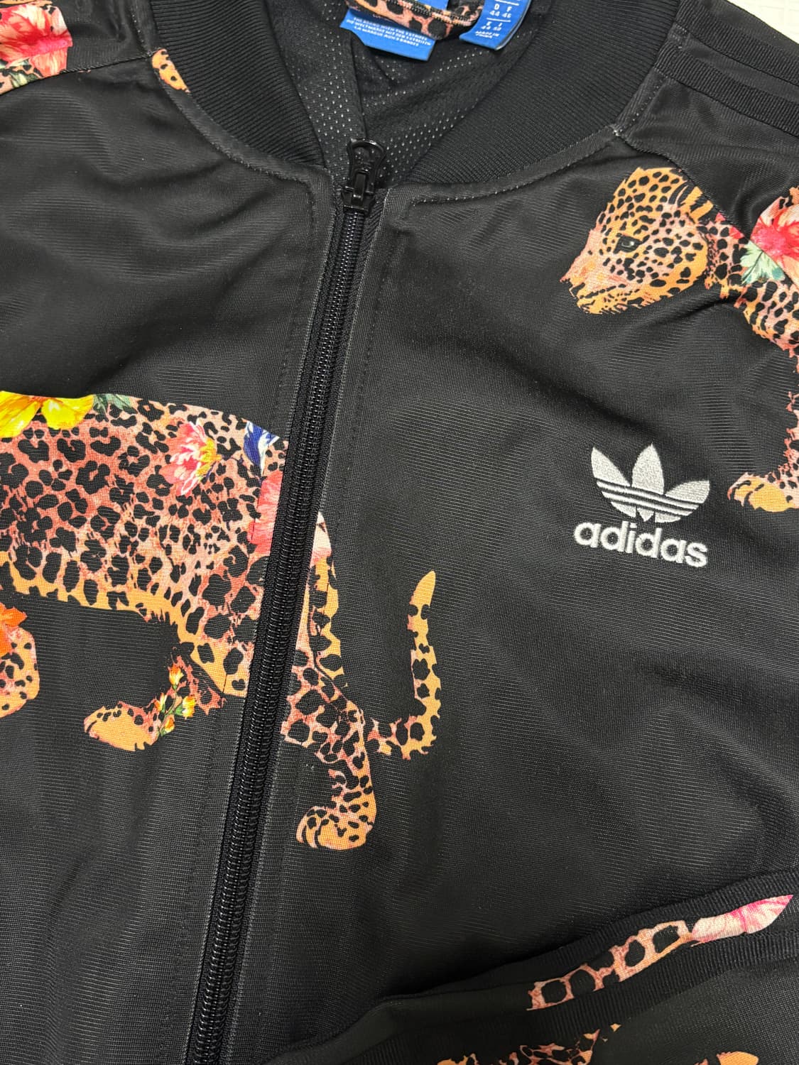 Adidas Originals x The Farm Company SST 상품이미지2