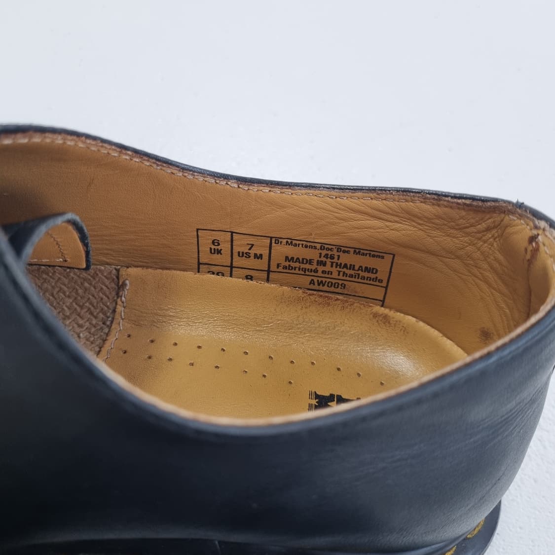 DR.MARTENS 닥터마틴 1461 3홀 블랙 - 250(US7) 상품이미지7