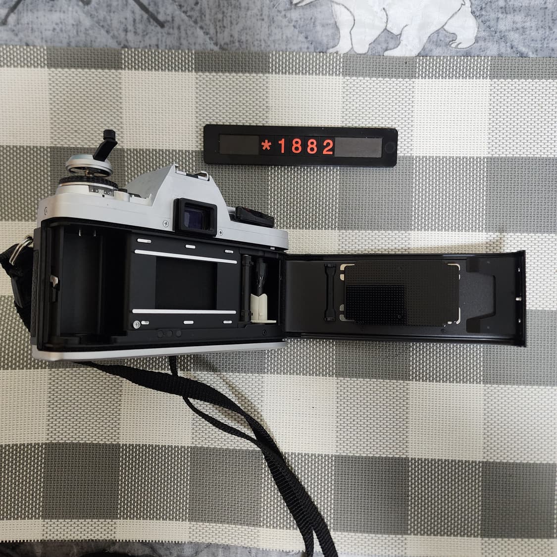 미놀타 X-300 필름카메라 1.4 단렌즈 실버바디 상품이미지6