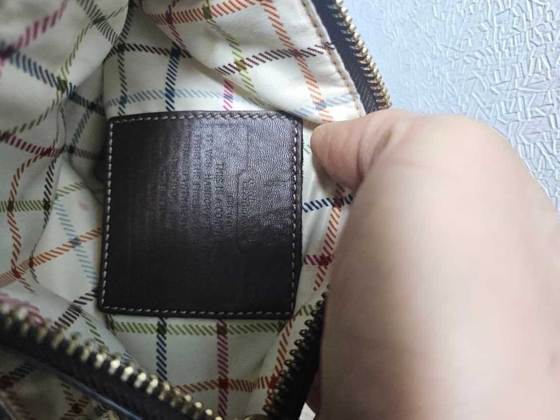 COACH 코치 다크 브라운 베이지  시그니처 코팅 디팝 상품이미지4