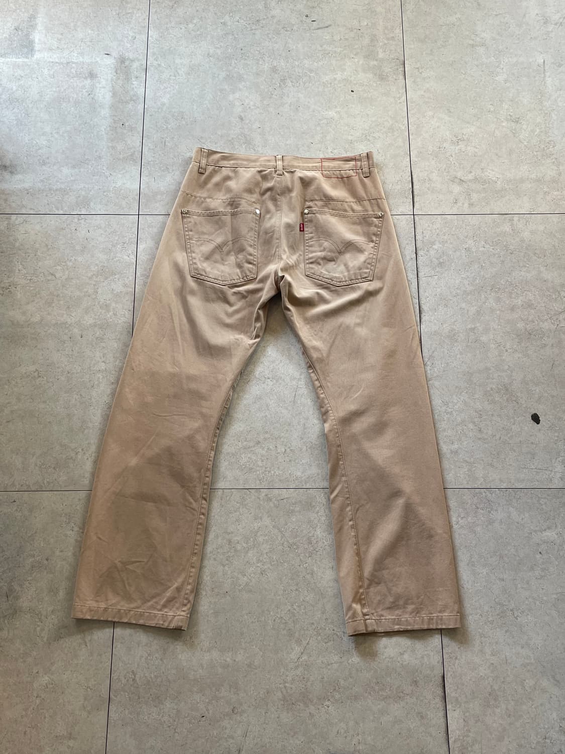 리바이스 엔지니어드 진스 베이지 팬츠 상품이미지1