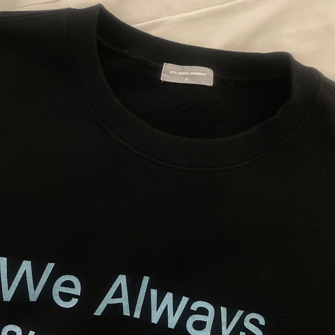 라이풀 검정색 맨투맨 2사이즈 상품이미지2