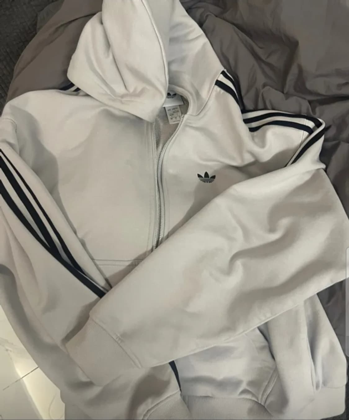 아디다스 크롭 후드집업 M 상품이미지5