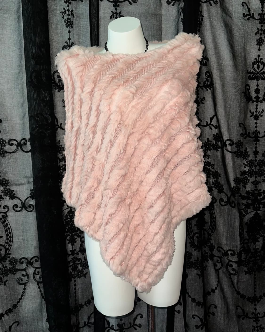Baby Pink Rabbit Fur Cloak 상품이미지1