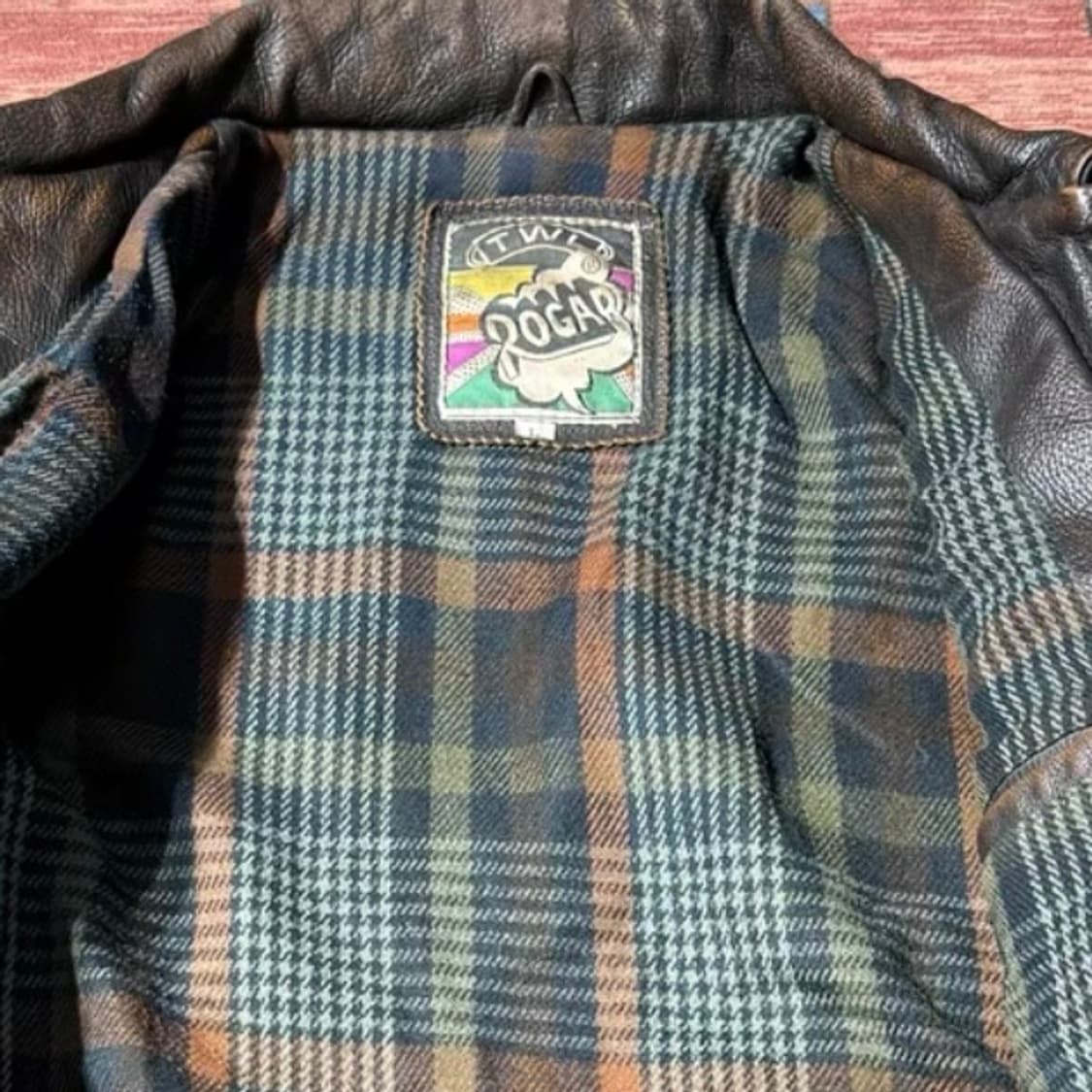 SUGAR 90s 빈티지 워시드 카우하이드 A-2 레더 자켓 상품이미지3