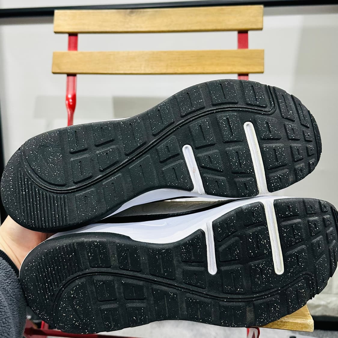 275) 나이키 운동화 남성 남자 신발 에어맥스 AP 화이트 블랙 상품이미지6