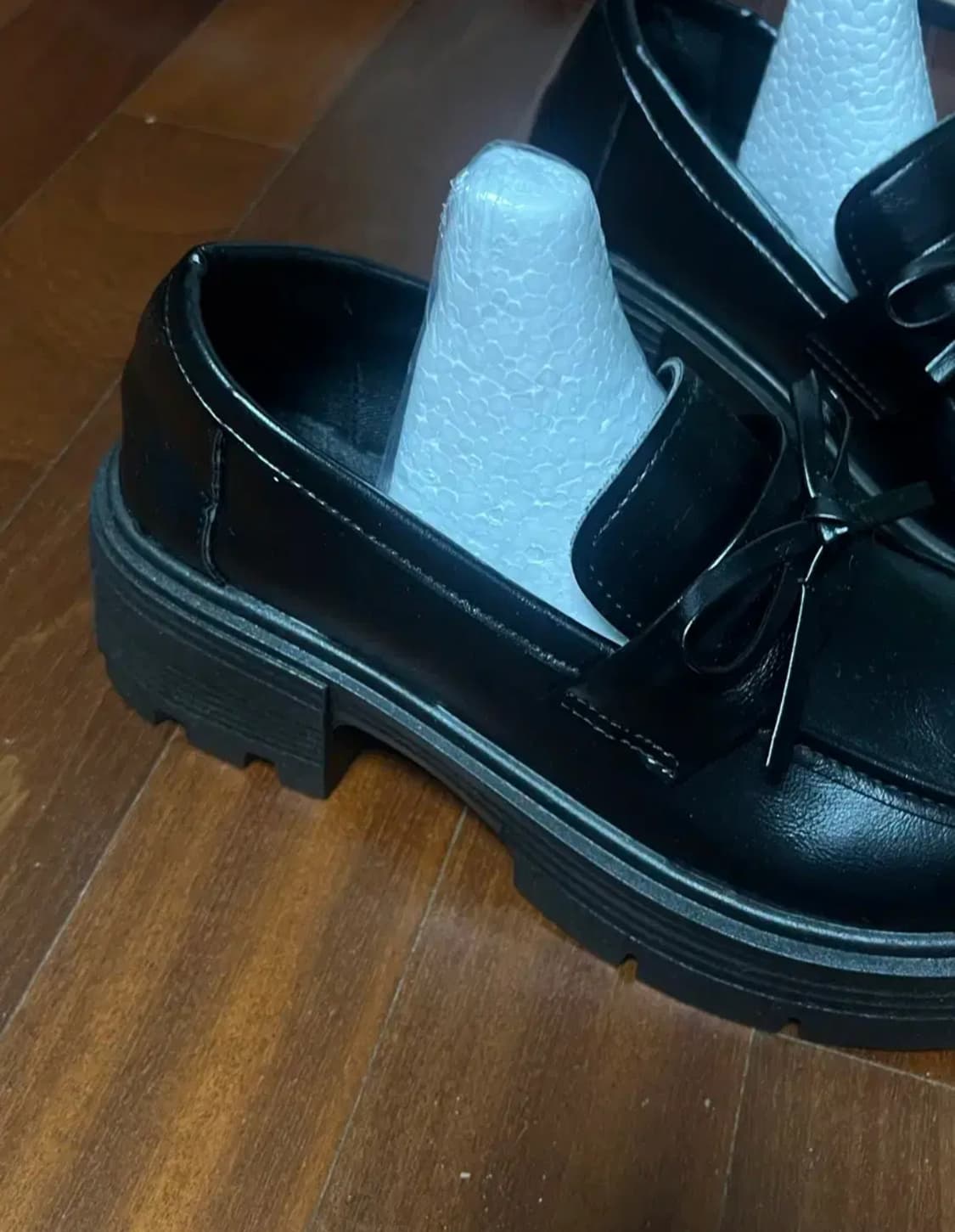 미착용 새상품 통굽 리본 로퍼 상품이미지2