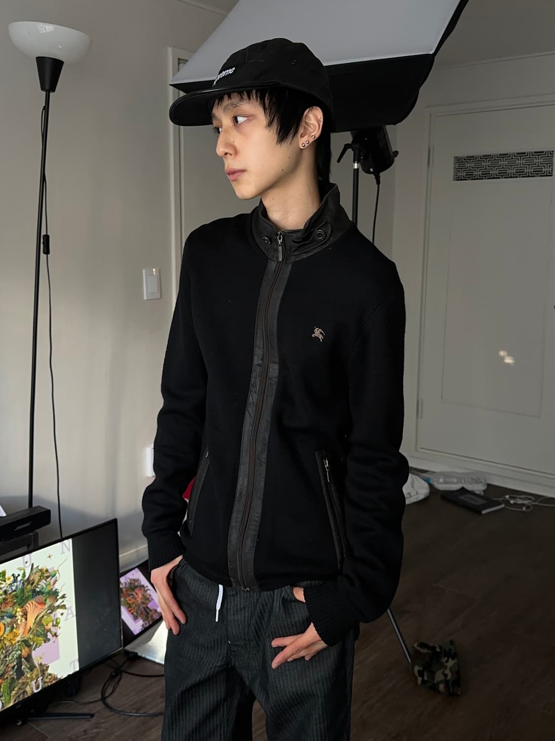 Burberry Black Label 레더 디테일 니트 집업 상품이미지3