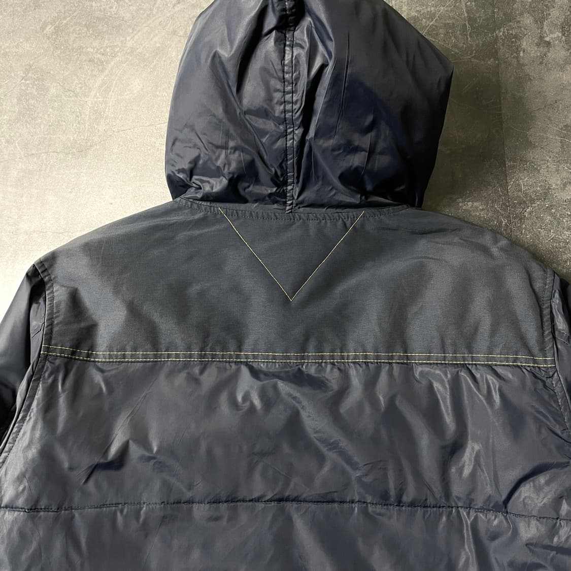 TOMMY HILFIGER 타미힐피거 빈티지 네이비 라이트 다운 자켓 상품이미지6