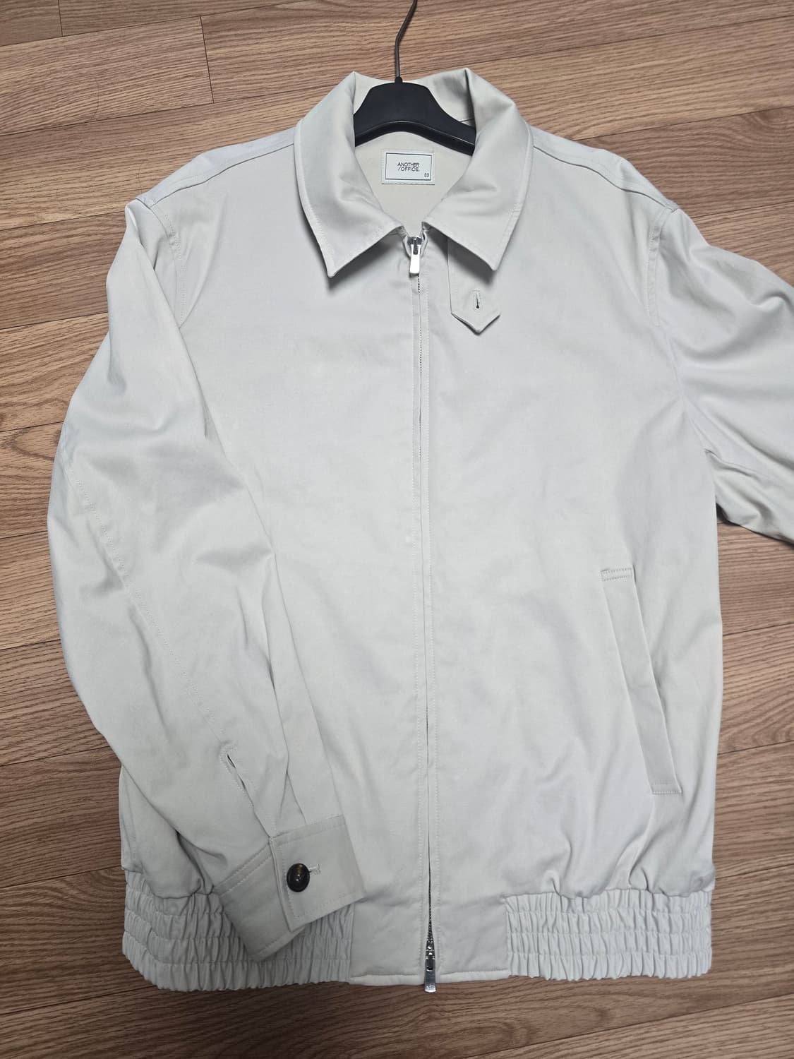 어나더오피스 22ss 볼륨 블루종 상품이미지5