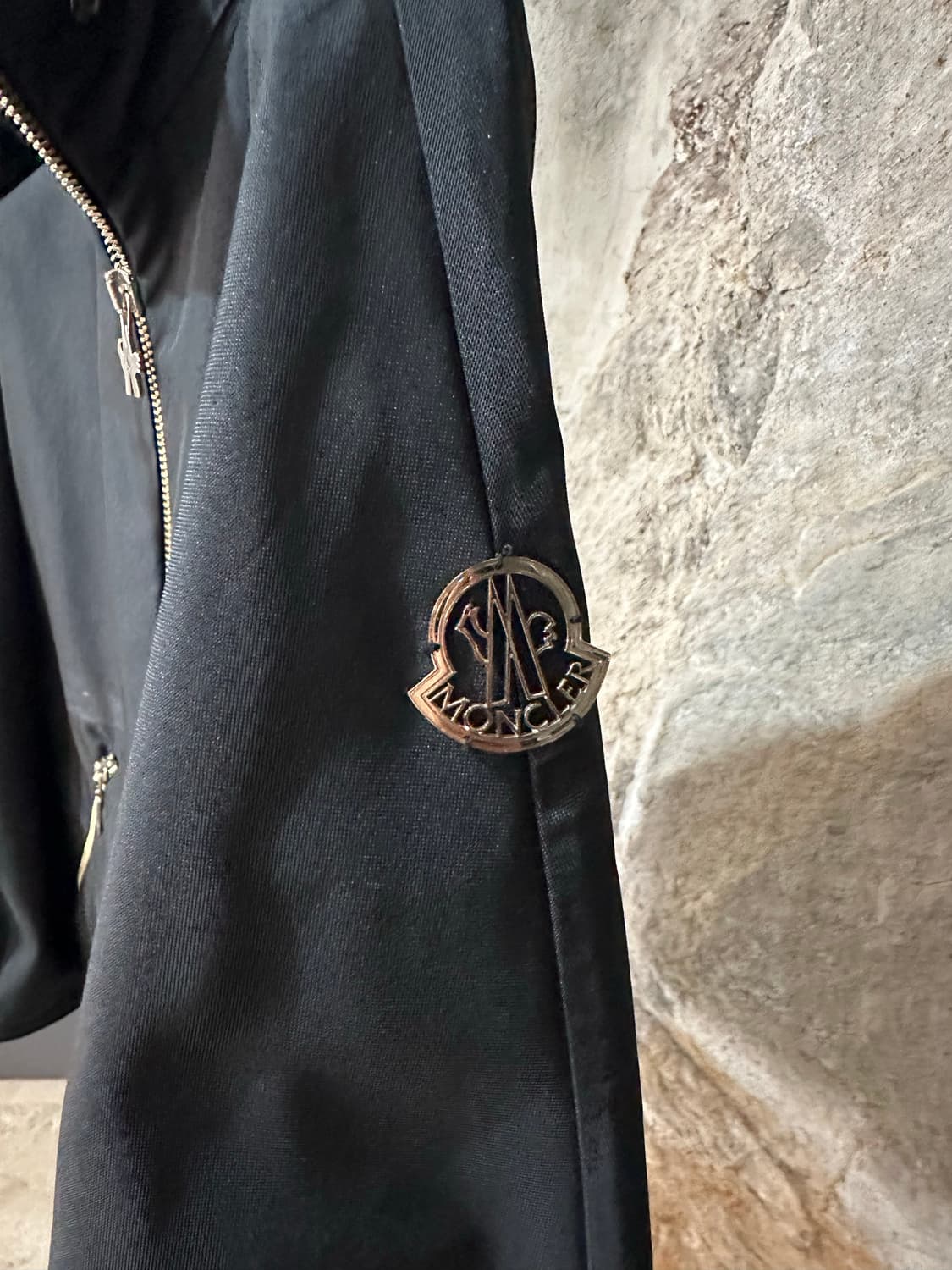 몽클레어 감마루즈 여성 바람막이 상품이미지3