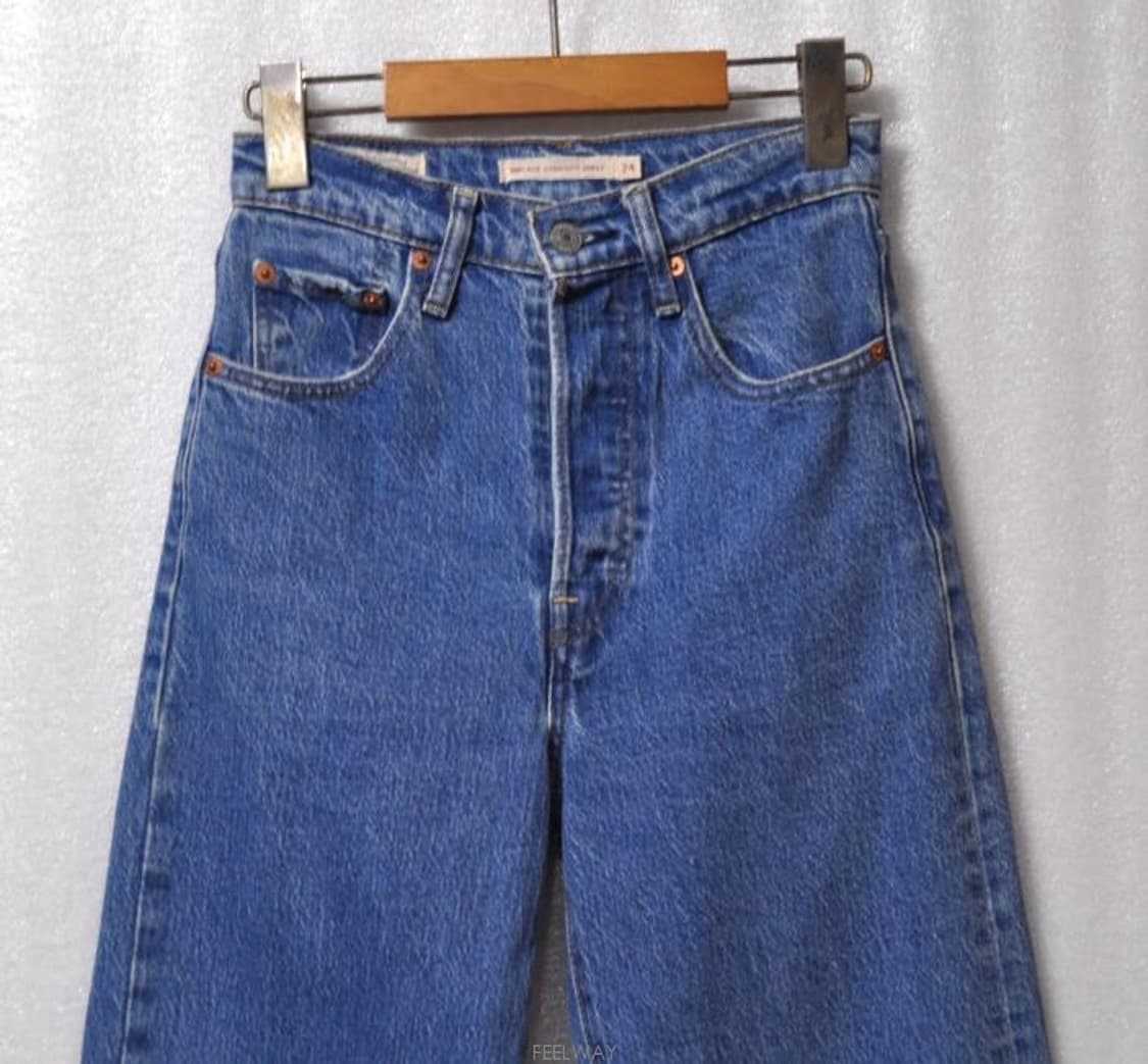 리바이스/여성립케이지스트레이트앵클진(허리23~24) 상품이미지3