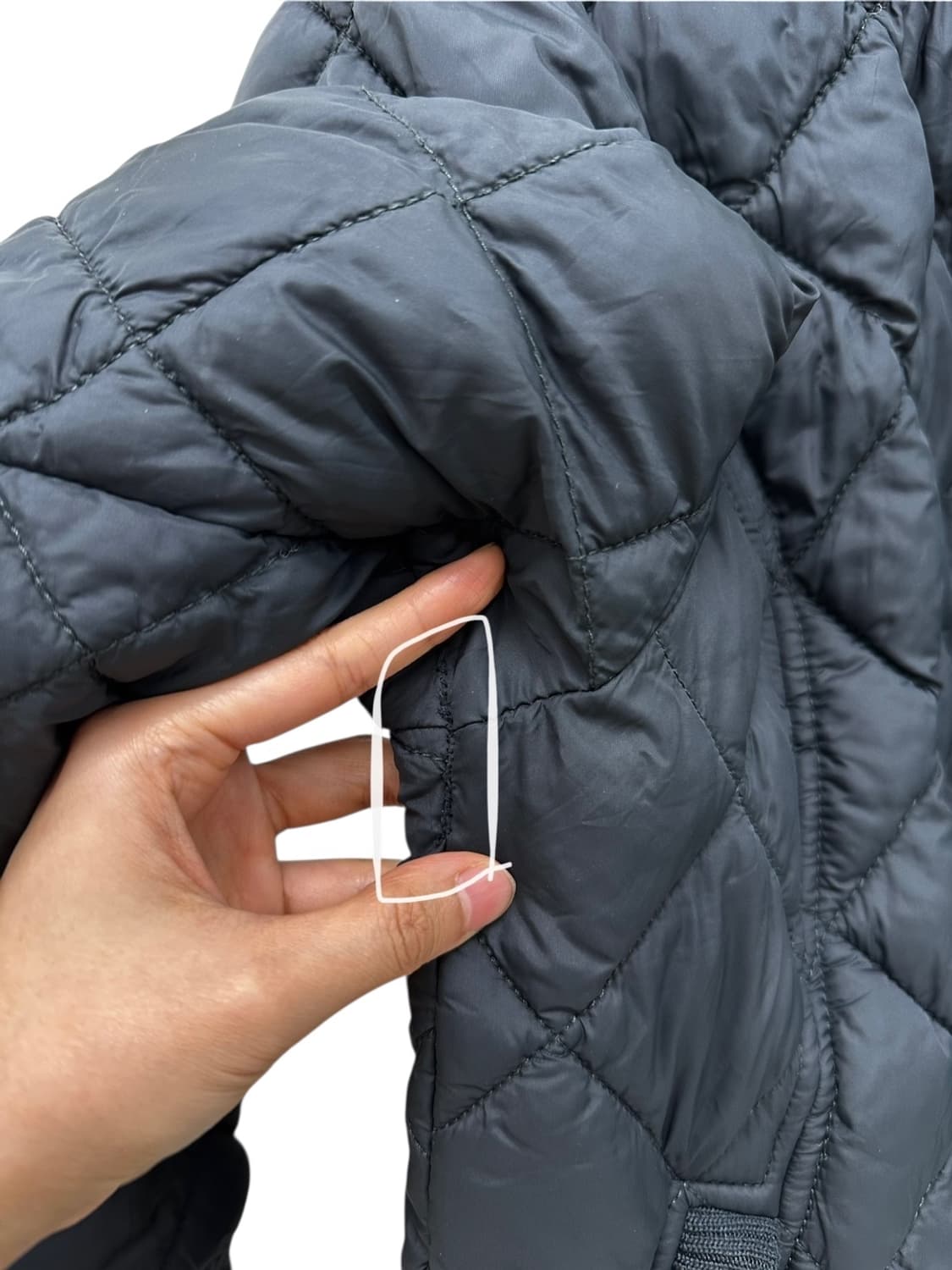 타미힐피거 퀄팅점퍼 차콜 (M)  상품이미지10