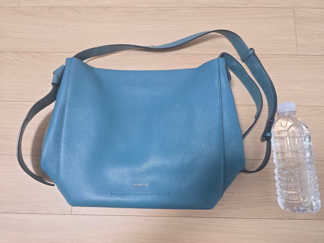 빈폴 소가죽 숄더백 상품이미지1