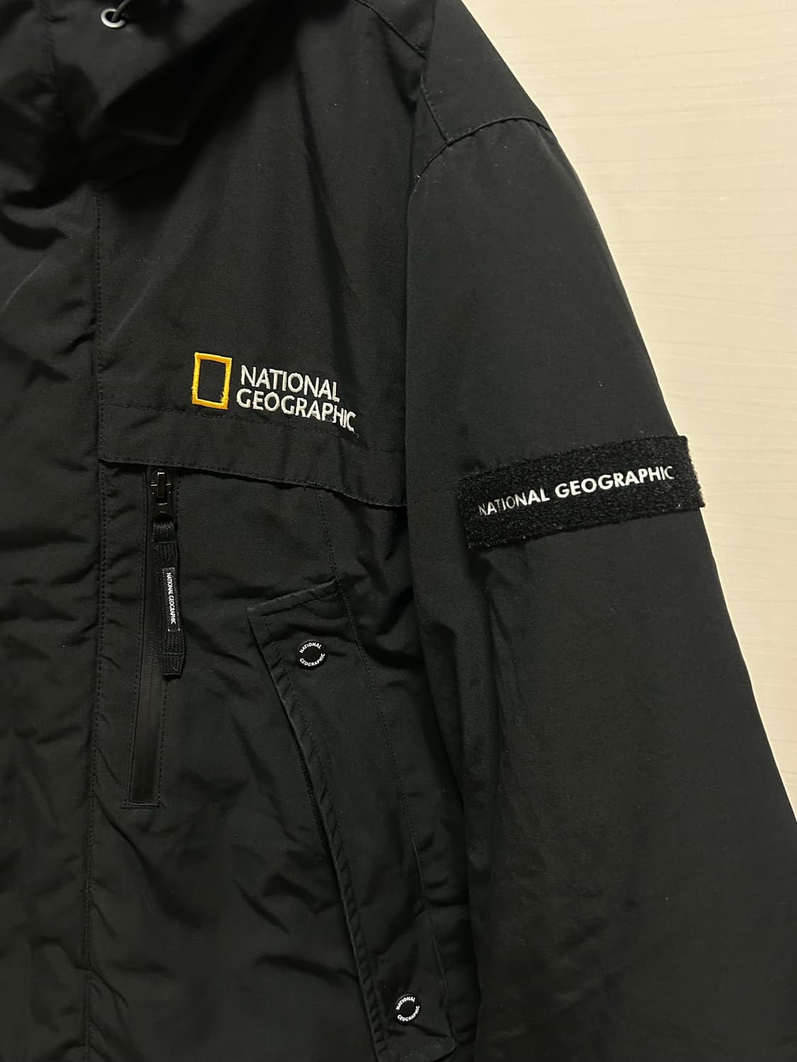내셔널지오그래픽 블랙 패딩 L 상품이미지3