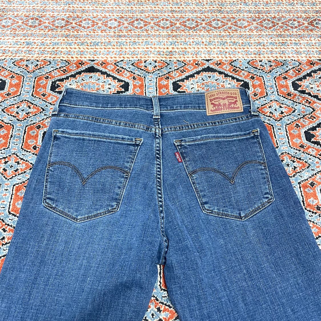 (새제품) 리바이스 수퍼스키니 중청 워싱 데님 여성29 상품이미지8