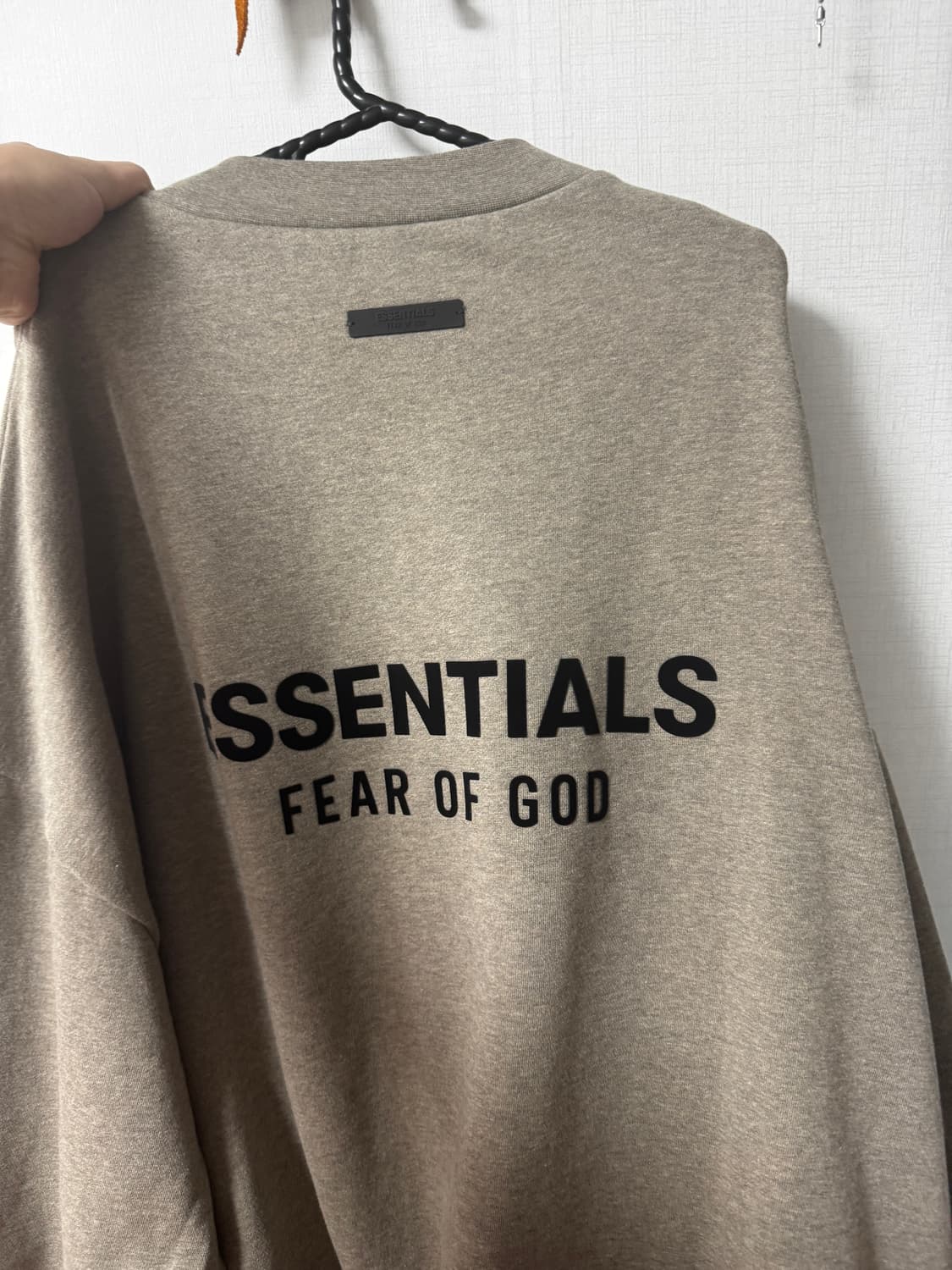 [XL] 에센셜 맨투맨 상품이미지4