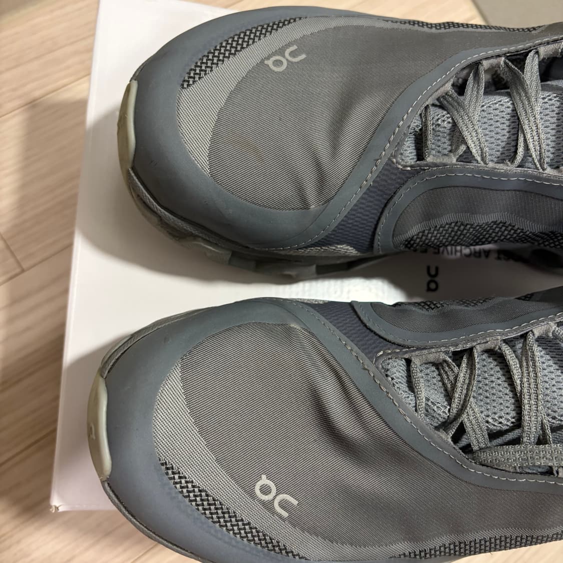 온러닝x파프 클라우드몬스터 그레이 285  상품이미지6