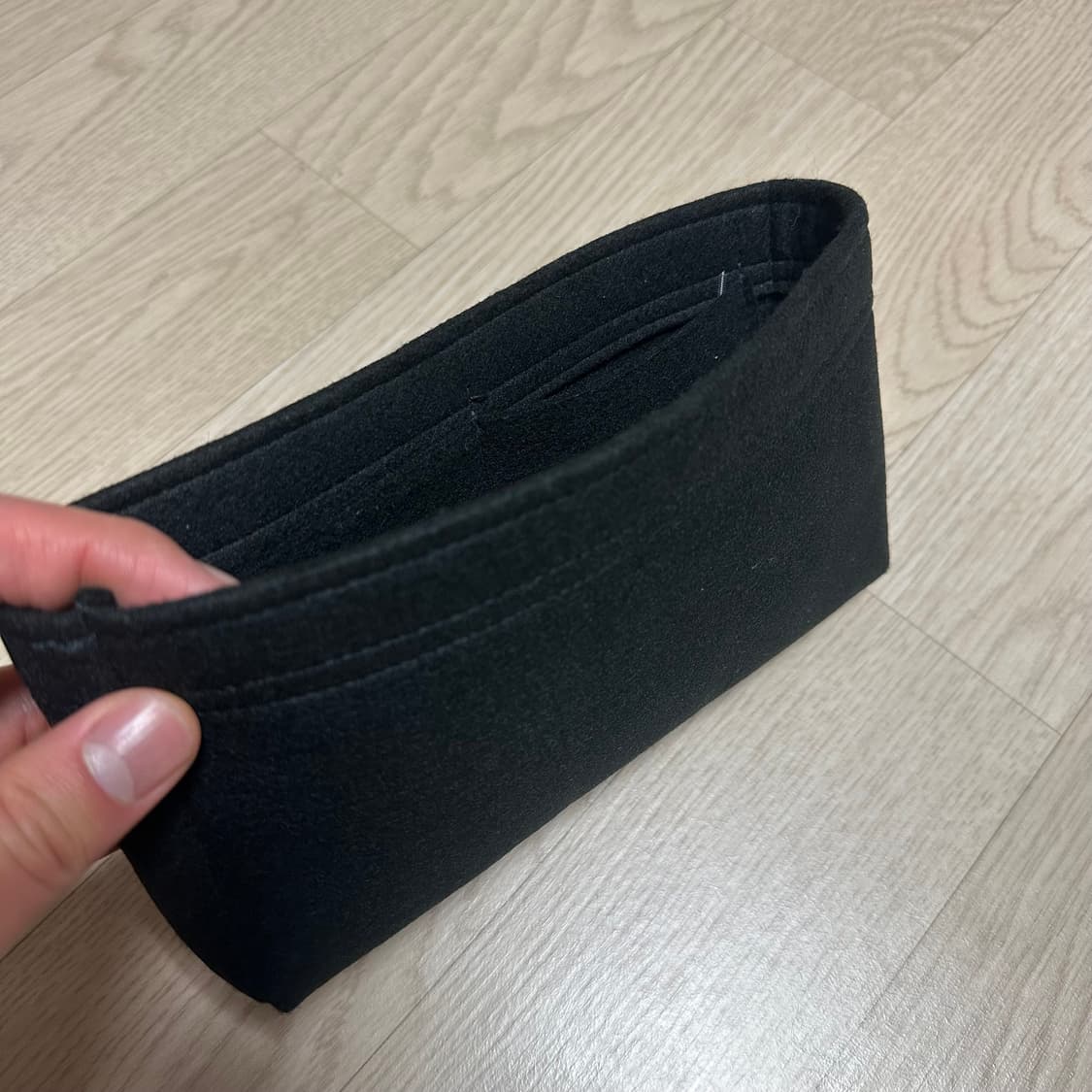 보테가베네타 카세트백 black 더현대구입 상품이미지7