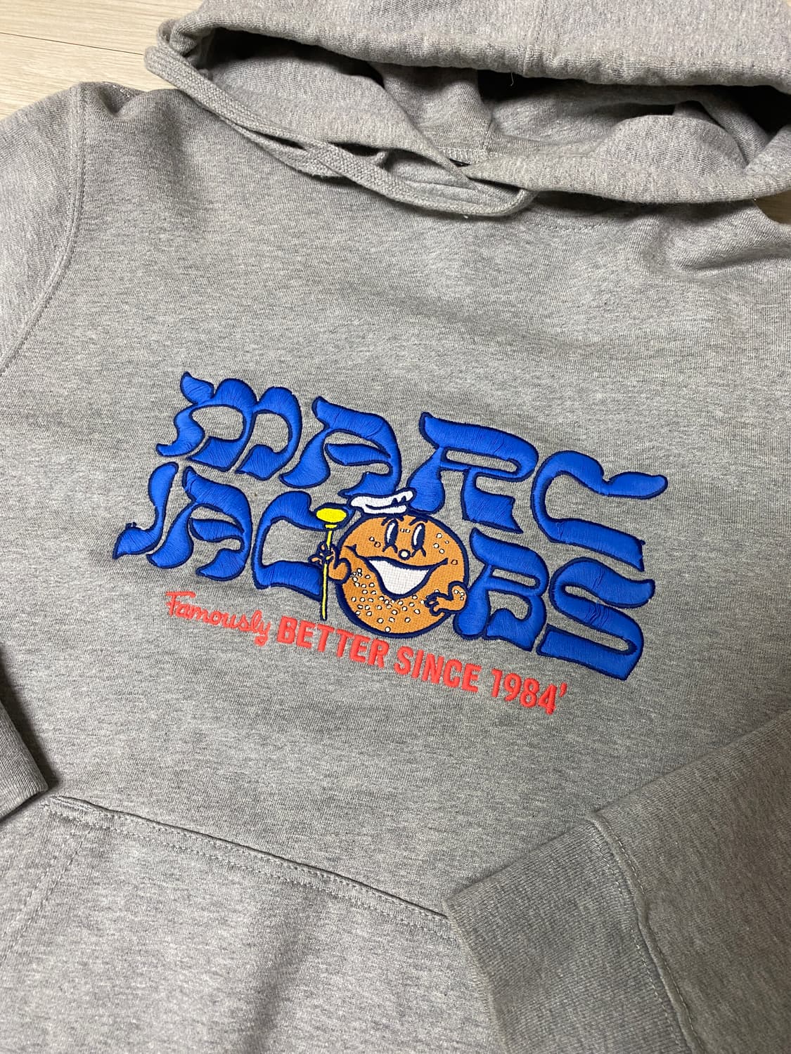마크제이콥스 x AVI GOLD Hoodie 상품이미지1