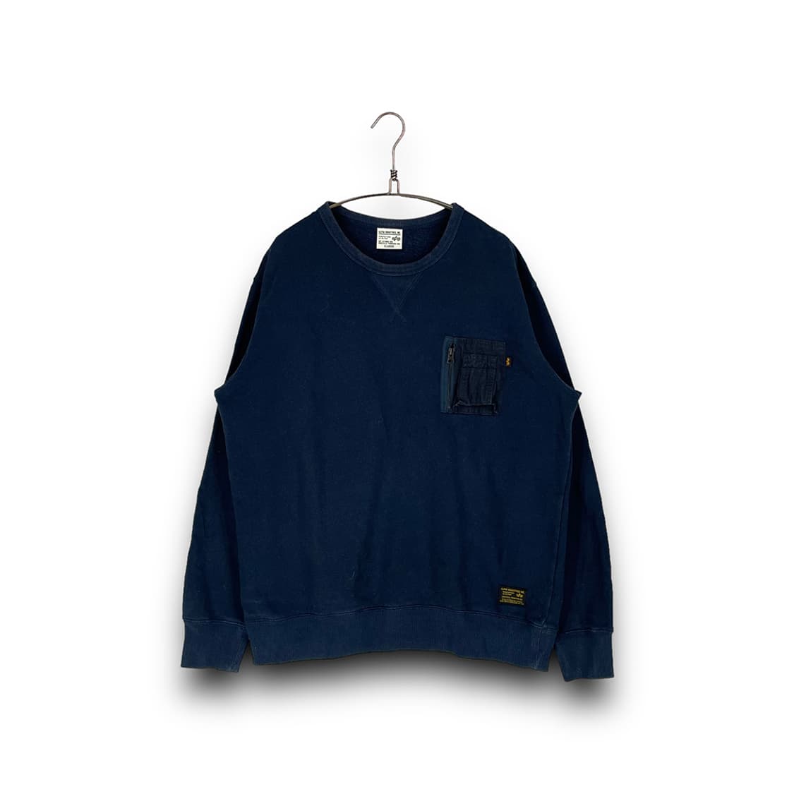 알파인더스트리 포켓 패치로고 맨투맨 상품이미지1