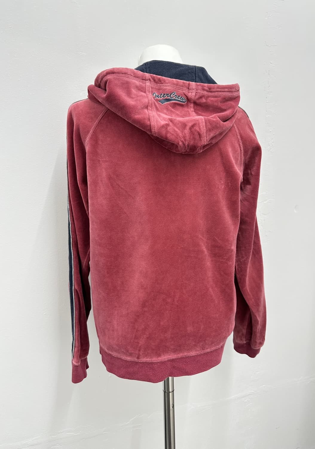 INTERCREW velvet hood zip up 상품이미지3
